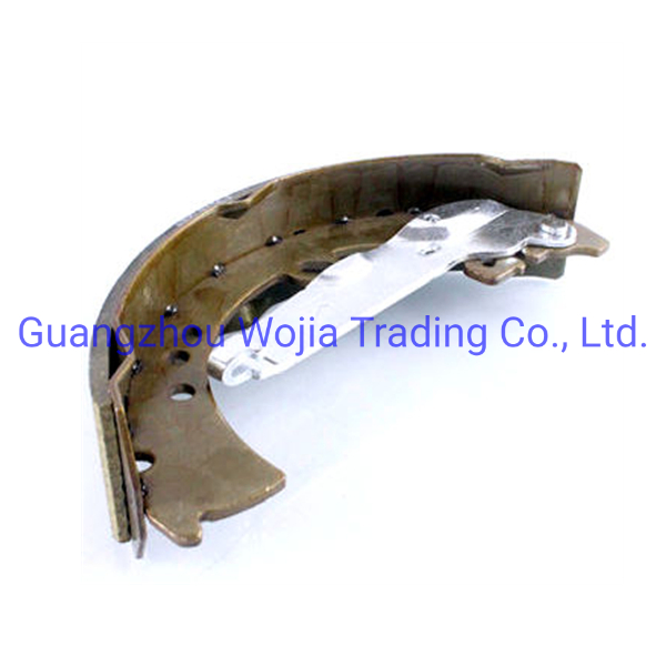 Комплект тормозных колодок (задние) Toyota 04495-0K120