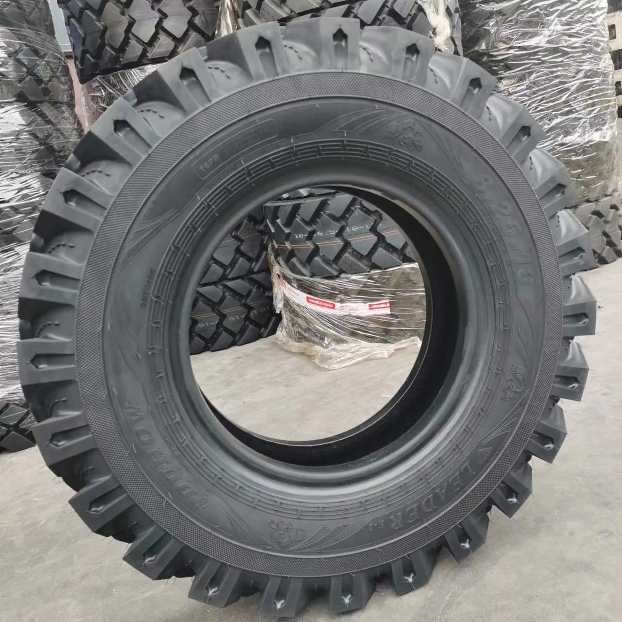 Bias Loader Tyre 7.50-16 8.25-16 9.00-16 Excavator OTR Tyre with Warranty