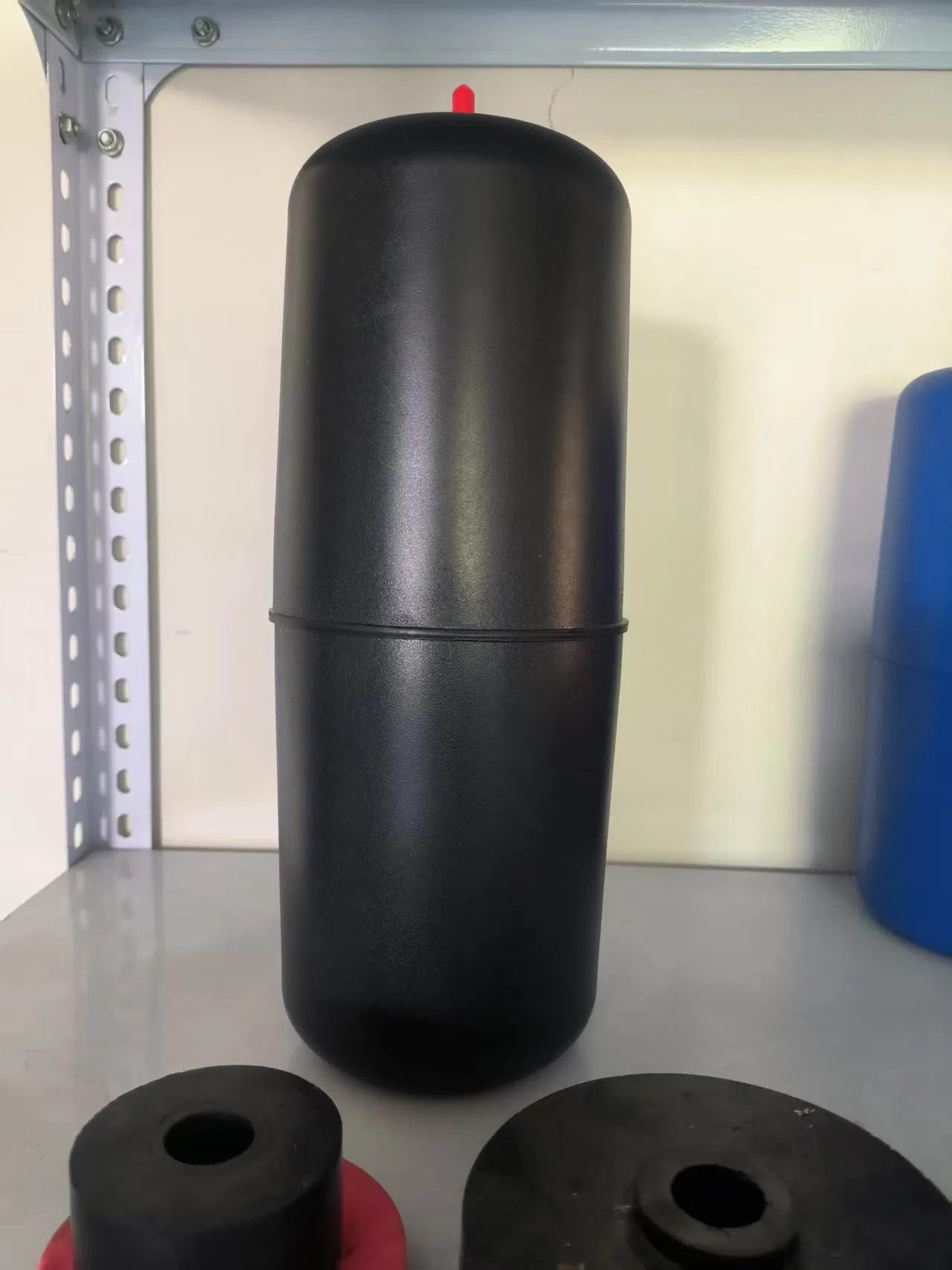 60828HD Airlift- 1000 Coil Spring Compatible with 19-23 RAM 1500