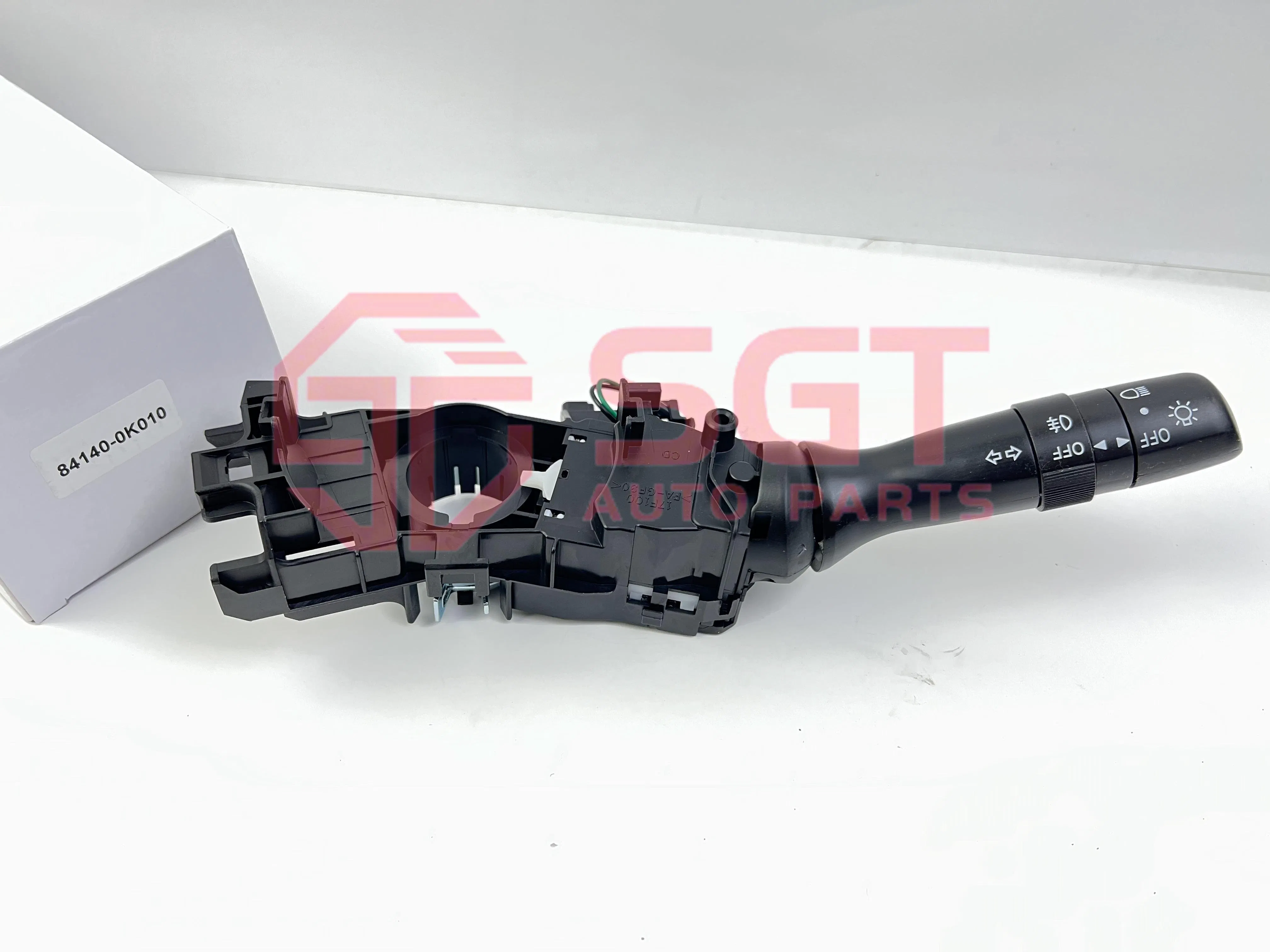 Выключатель поворотников Toyota Hilux 84140-0K010