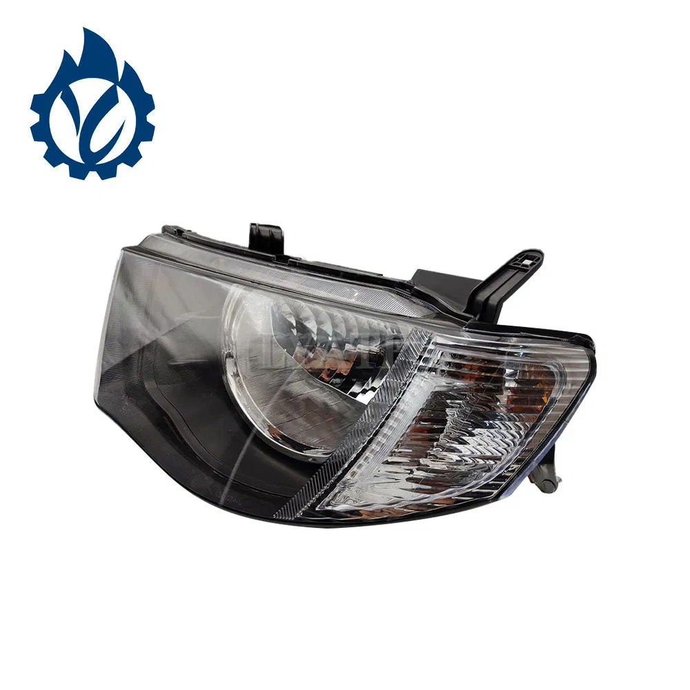Левая фара для Mitsubishi L200 / Triton 2010-2012