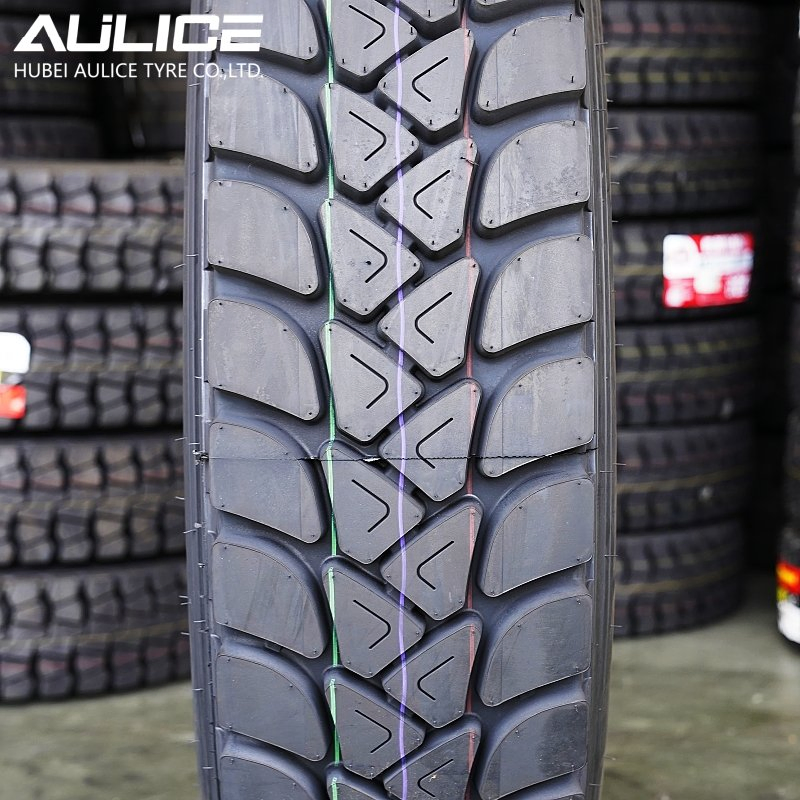 High Quality Chinese Best TBR Tyre 315/80R22.5 Radial Truck Bus Tyre Wholesale Truck Tires with High Loading Capacity