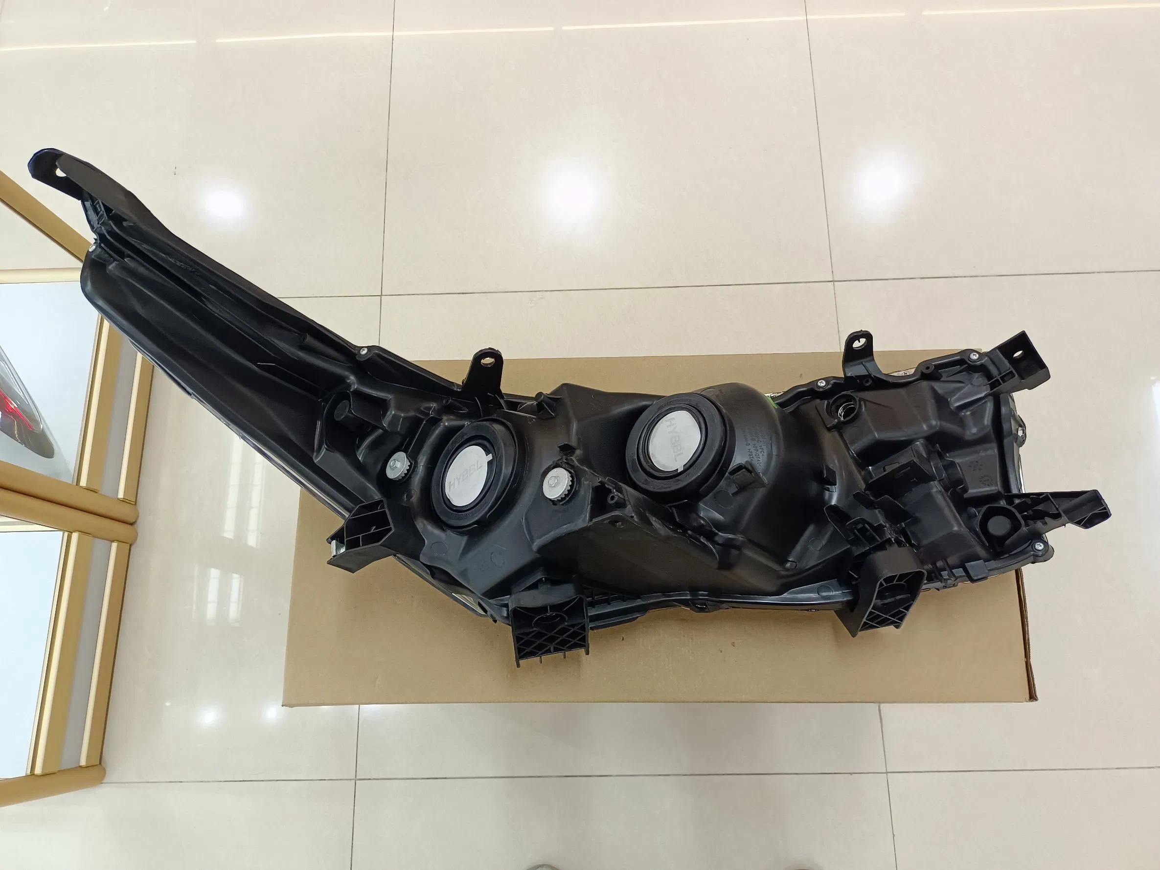 Фара головного света для Toyota Corolla 2014 (Ближний/Дальний)