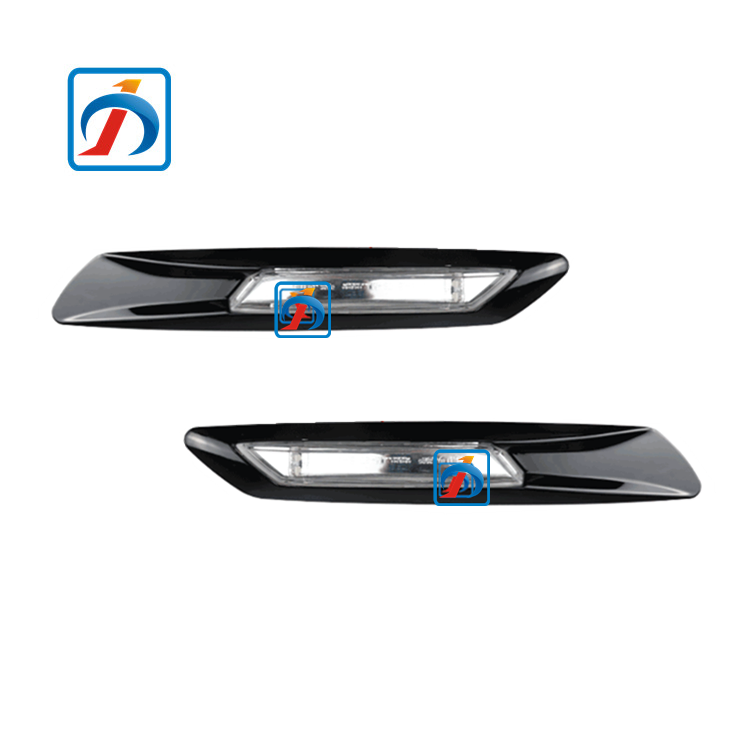 Передний левый габарит BMW 5 серии F10/F18 (63137154169)