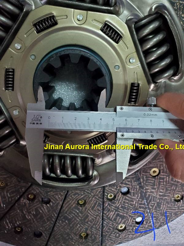 Диск сцепления Truck Clutch Disc Dz9114160032 для грузовиков