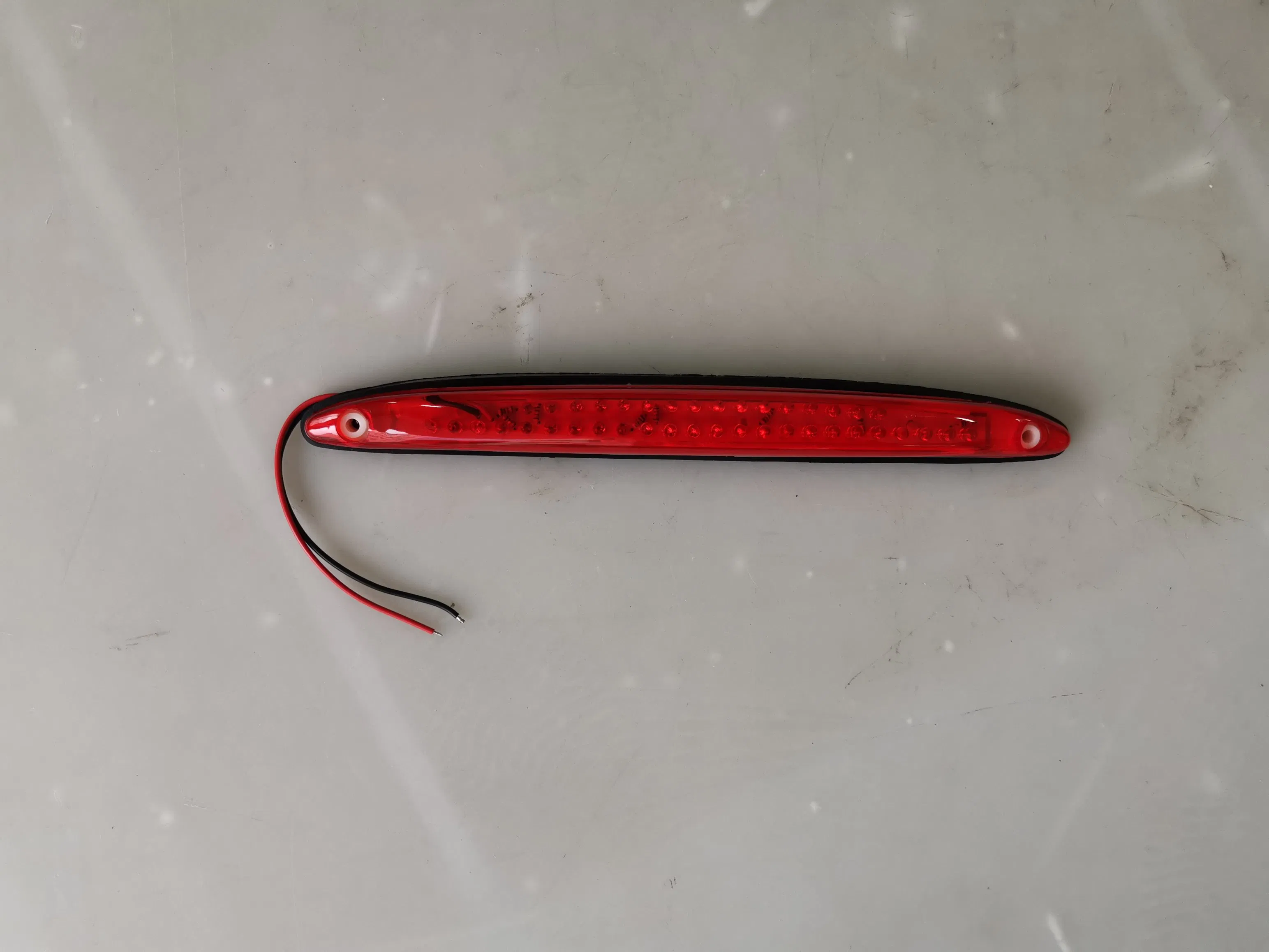 Стоп-сигнал задний высокий Bus HC-B-9088