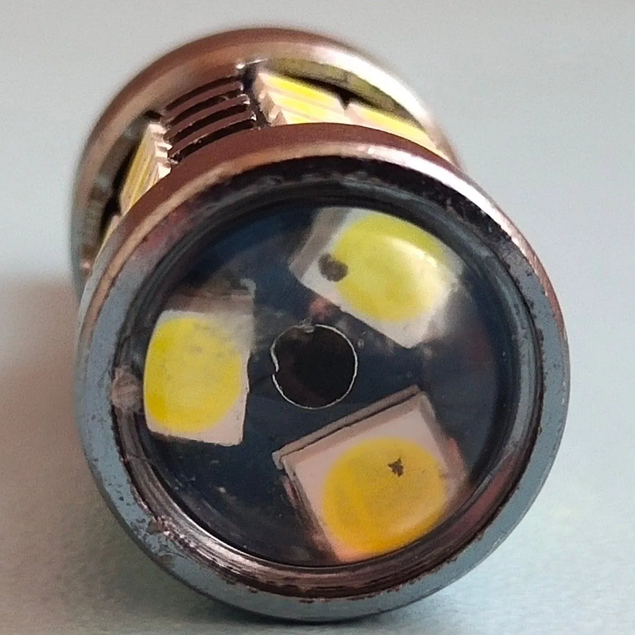 Светодиодная лампа T10 5W/6W для авто