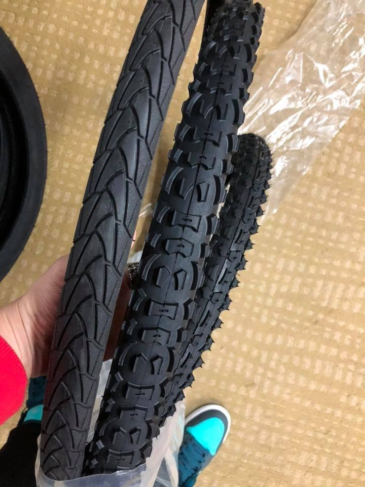 Велосипедная покрышка 26*2.125 для города, гор и гравия