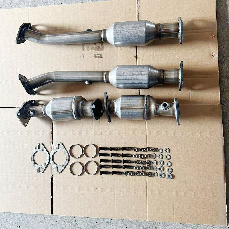 Катализатор Nissan Pathfinder 2005-2012, 4.0L, комплект 4 шт.