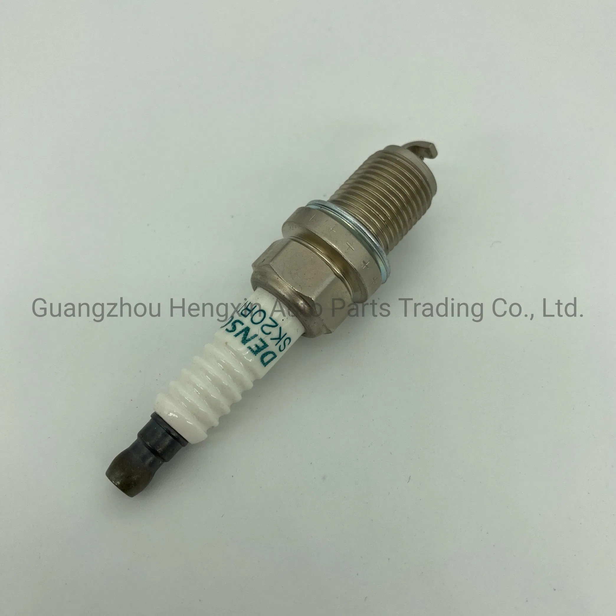 Свеча зажигания 90919-01210 SK20R11 для Toyota