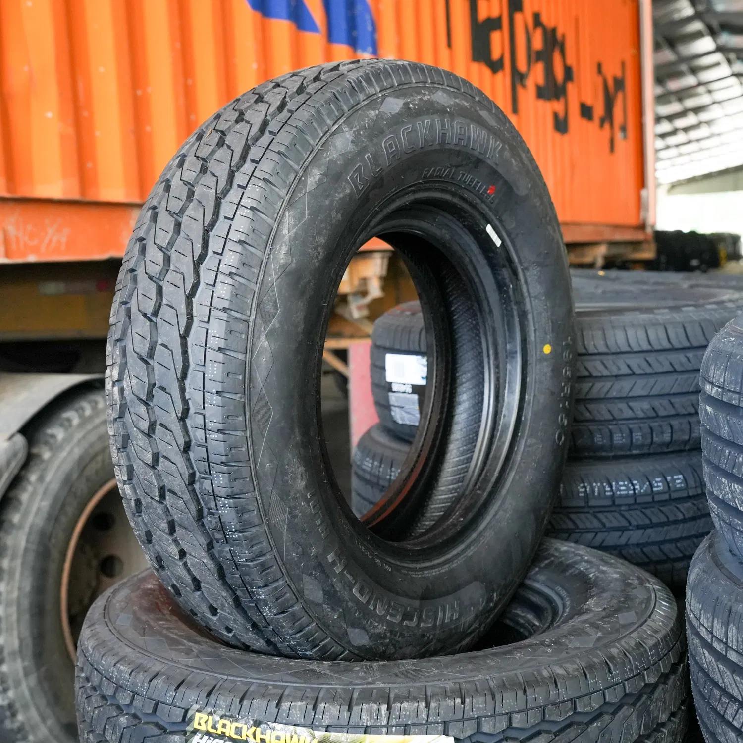 Автошины всесезонные для легковых и грузовых автомобилей