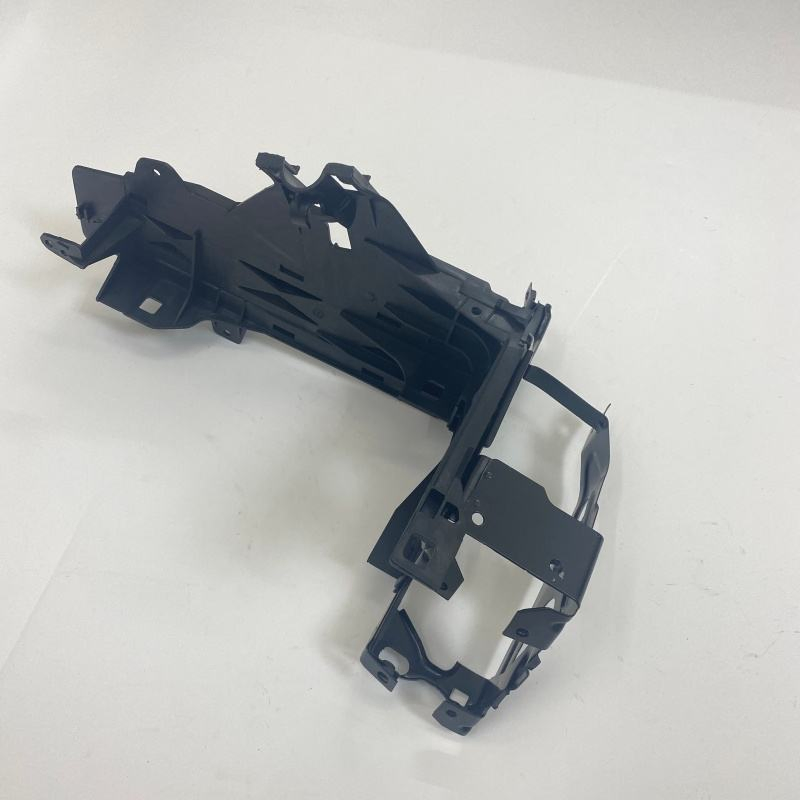 Кронштейн фары передний левый 51647200794 для BMW F10 F11