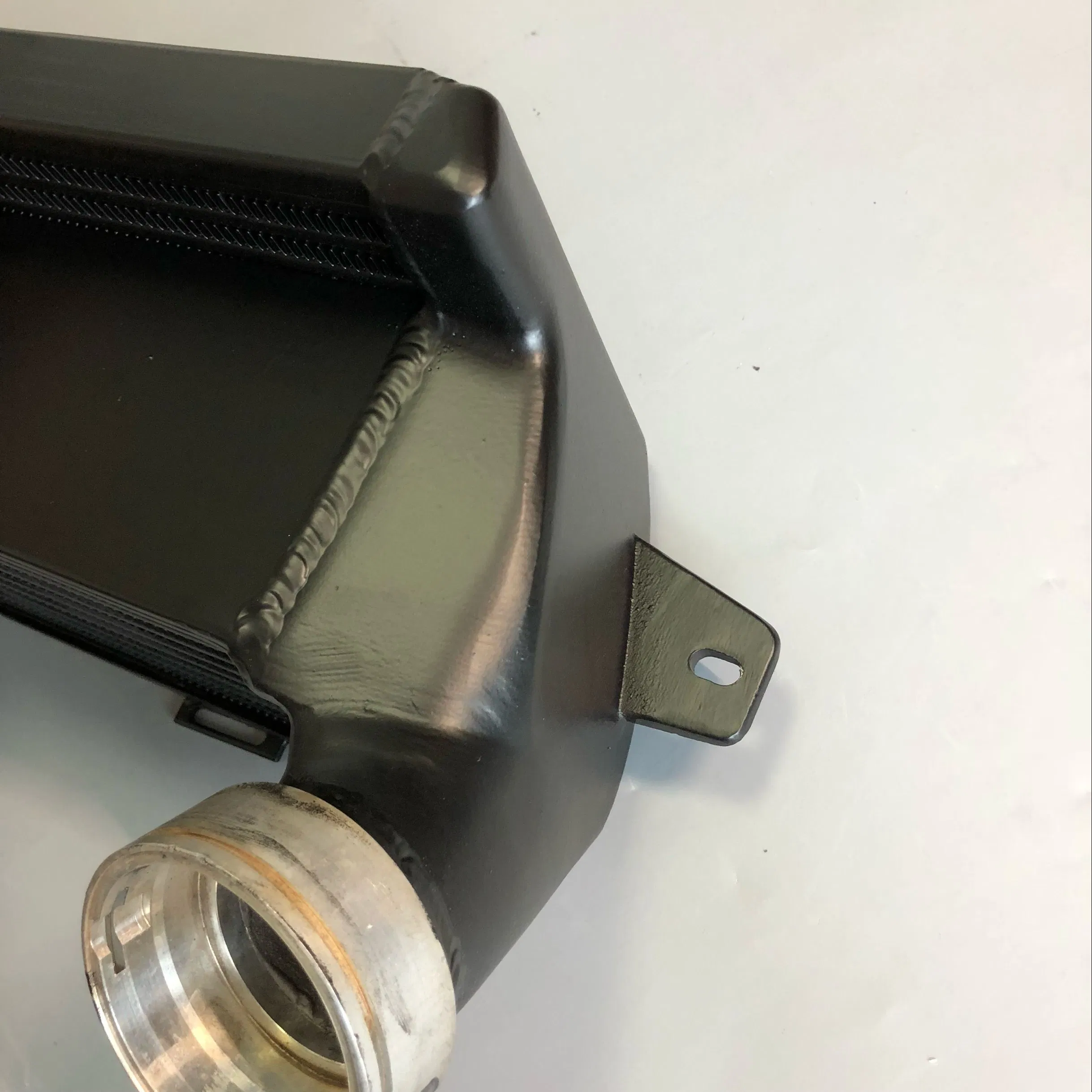 Интеркулер алюминиевый для BMW 335D