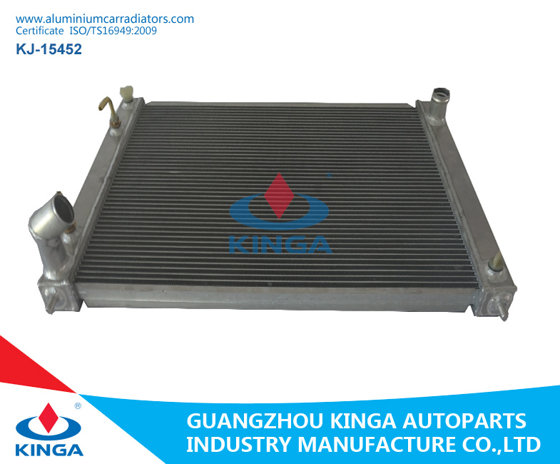 Алюминиевый радиатор для автомобилей и грузовиков