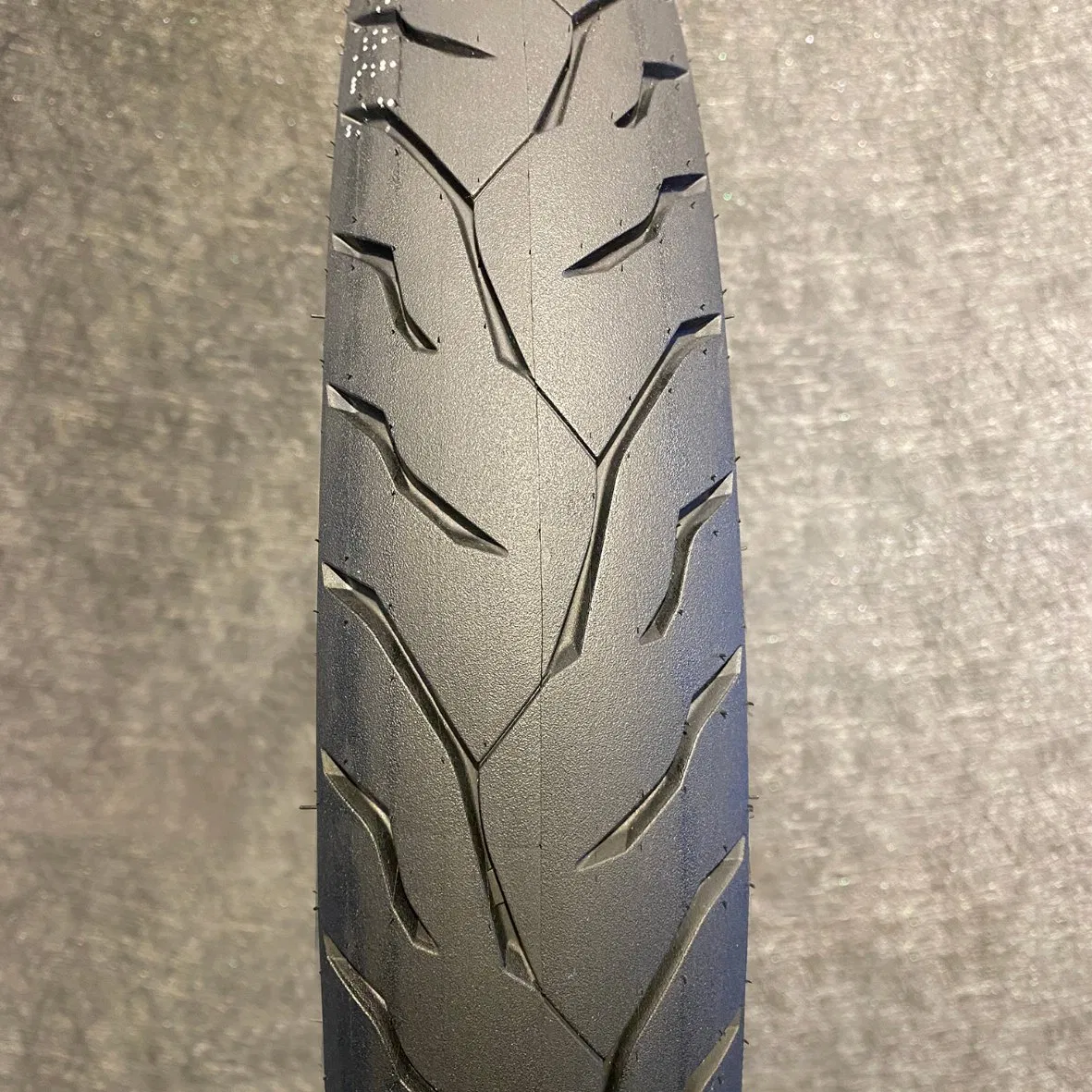 Мотошина Sporty High-Grip 70/80-17