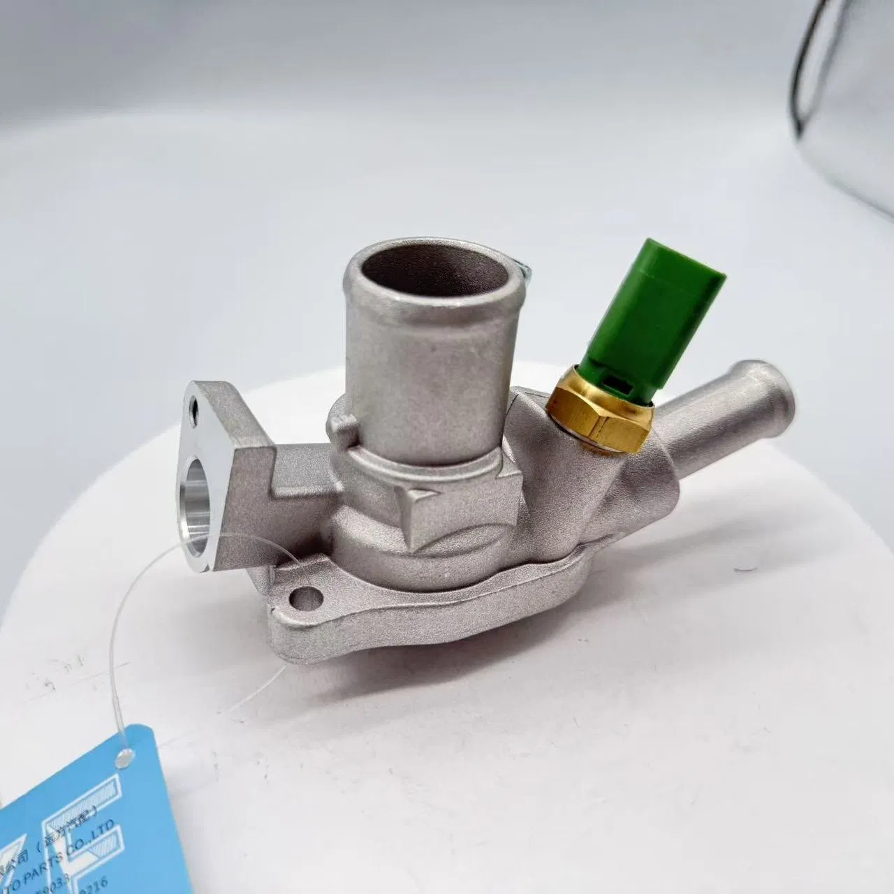 Корпус термостата охлаждения двигателя 55235161 для Alfa Romeo, FIAT, Jeep