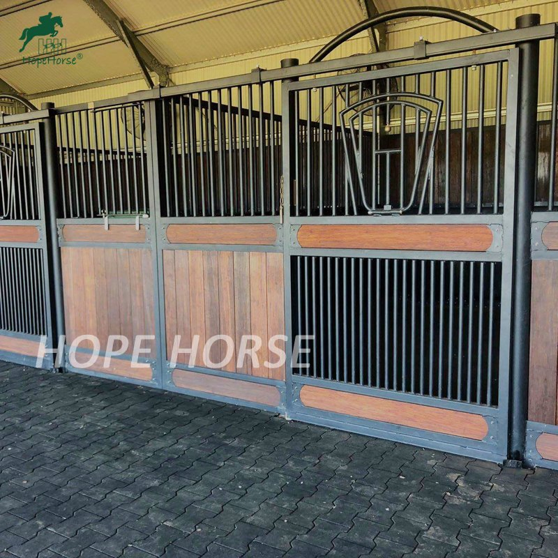 Портативные панели для конюшен Hope Horse