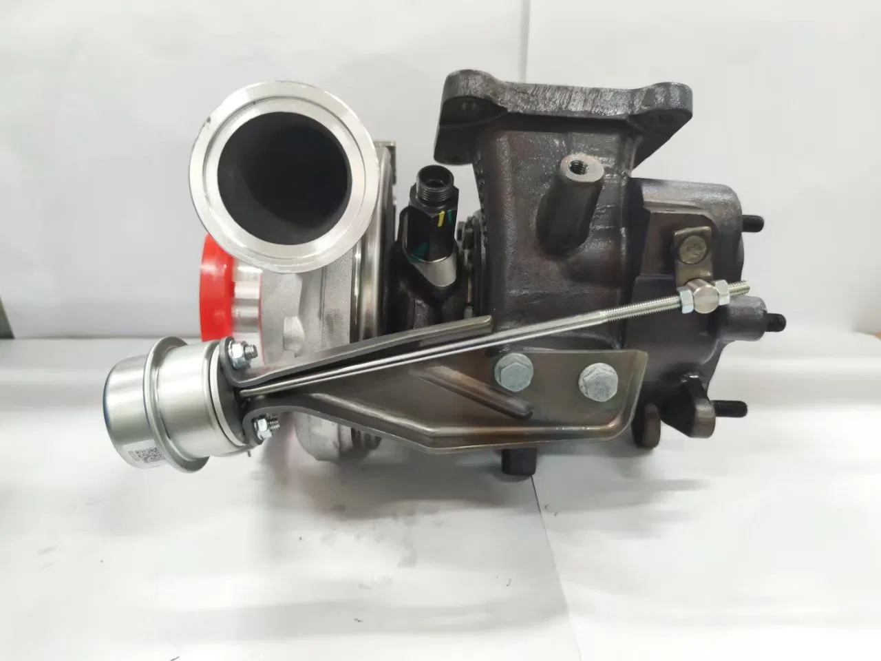 Турбокомпрессор HOWO T7H VG1031110908