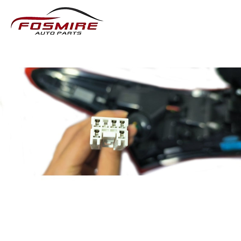 Jetour X70 Car Accessories F01-4433010ab Car Rear Taillight Left International Version for Chery Auto Accessories Auto Spare Parts Taillight