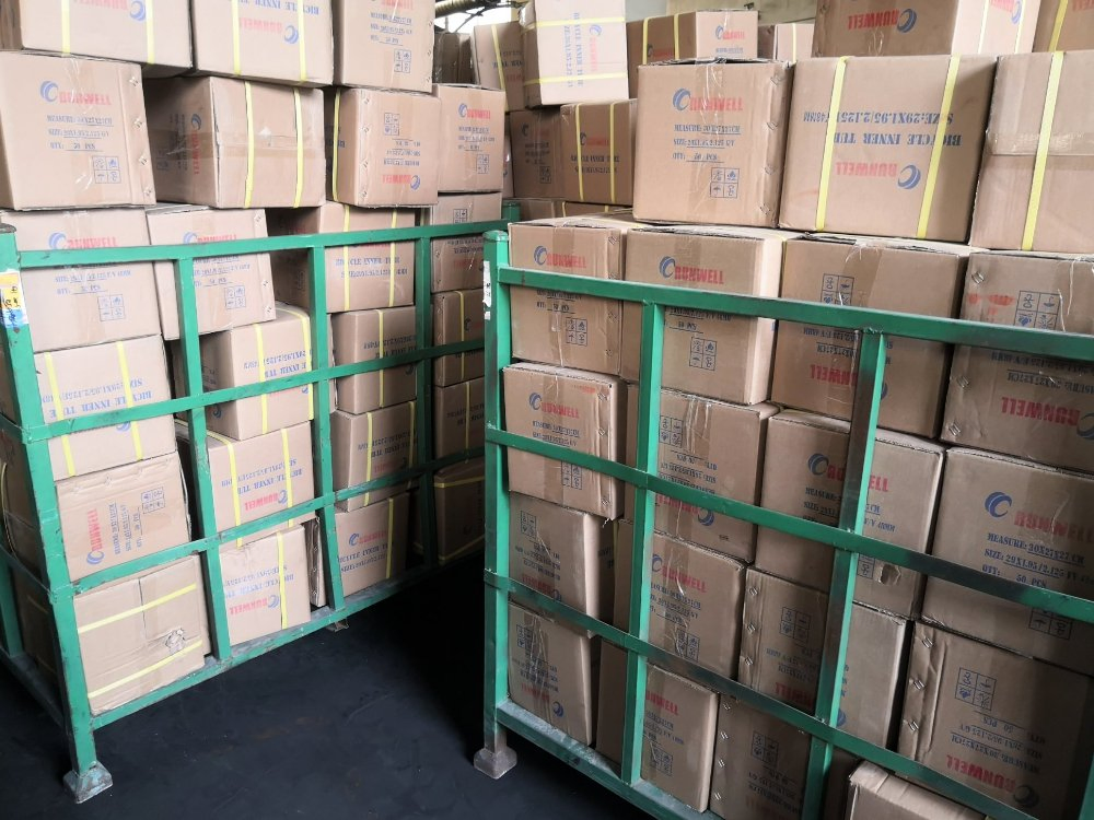 Камера велосипедная 700c RUNWELL (разные размеры)