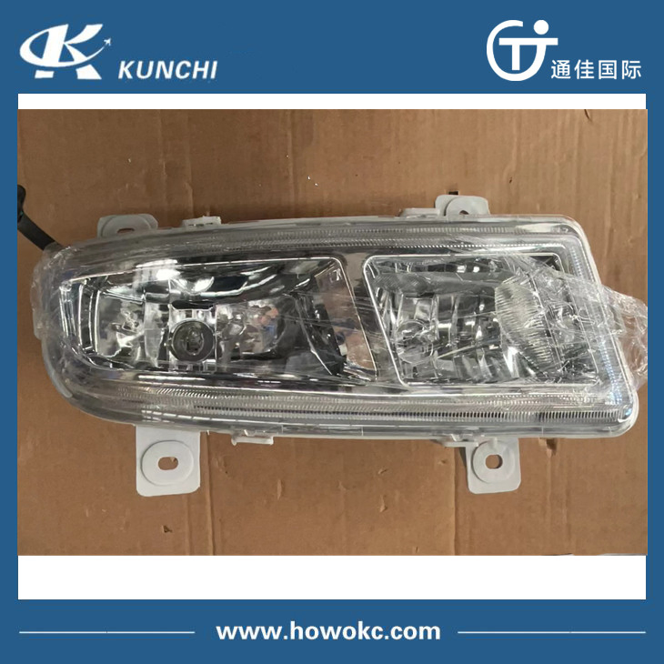 Противотуманные фары Sinotruk HOWO AZ9525720011/AZ9525720012