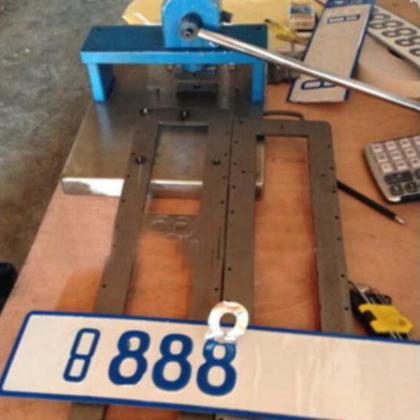 Hand Manual Press Machine for Aluminium Blank Car License Plate