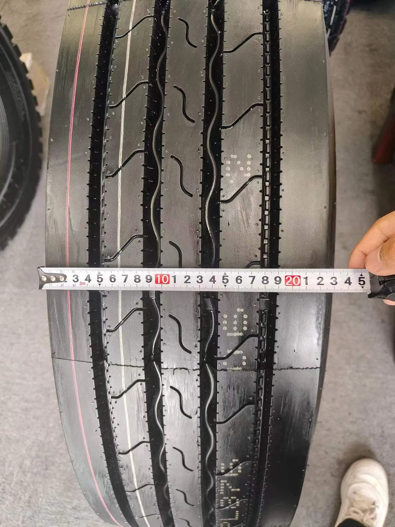 Premium 11r24.5 Radial Truck Tyre for Global Buyers with Highly Quality From China Factory