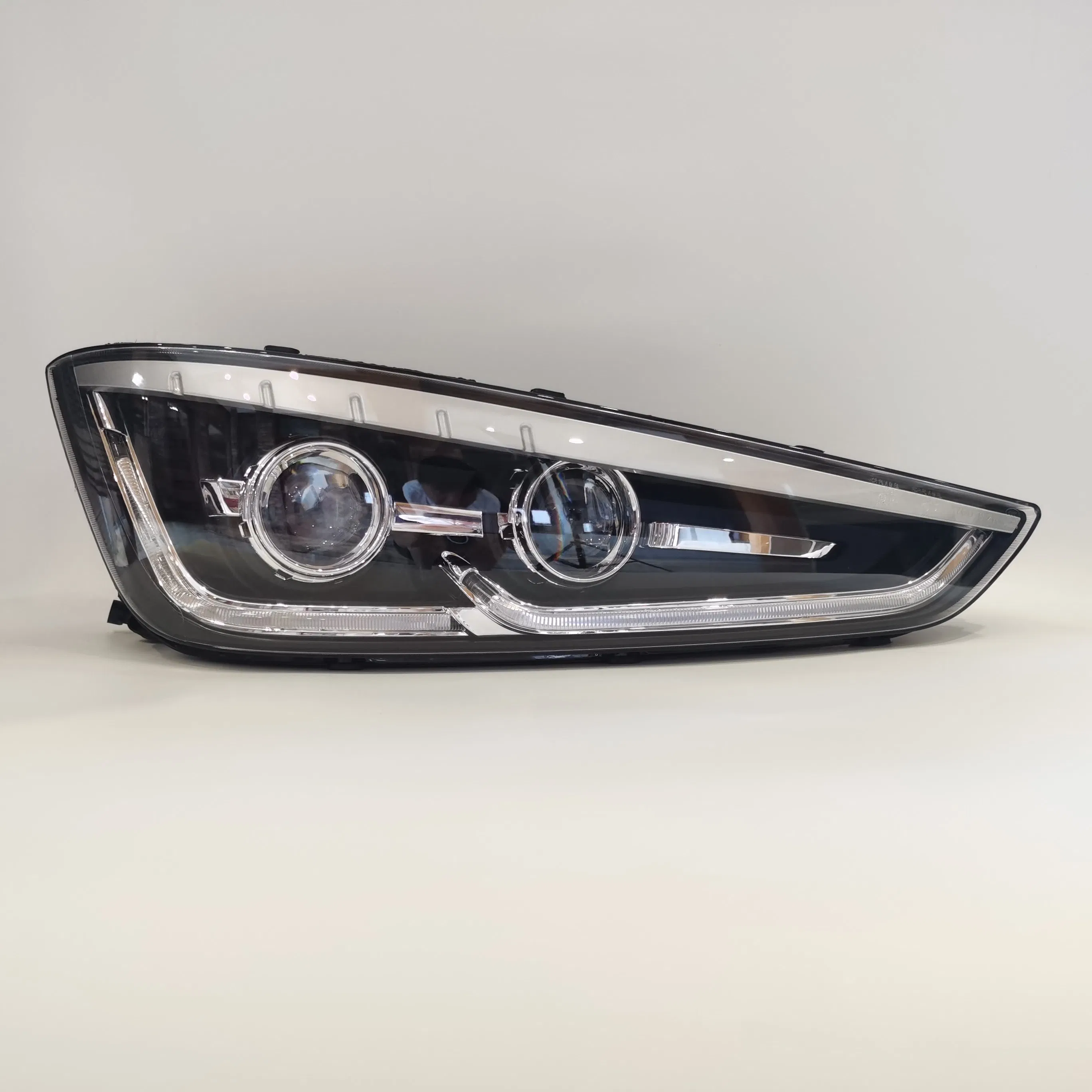 24V Bus Light LED Lamp Vehicle Lighting Parts Bus Head Light Front Lamp for Kinglong Higer Irizar Bus