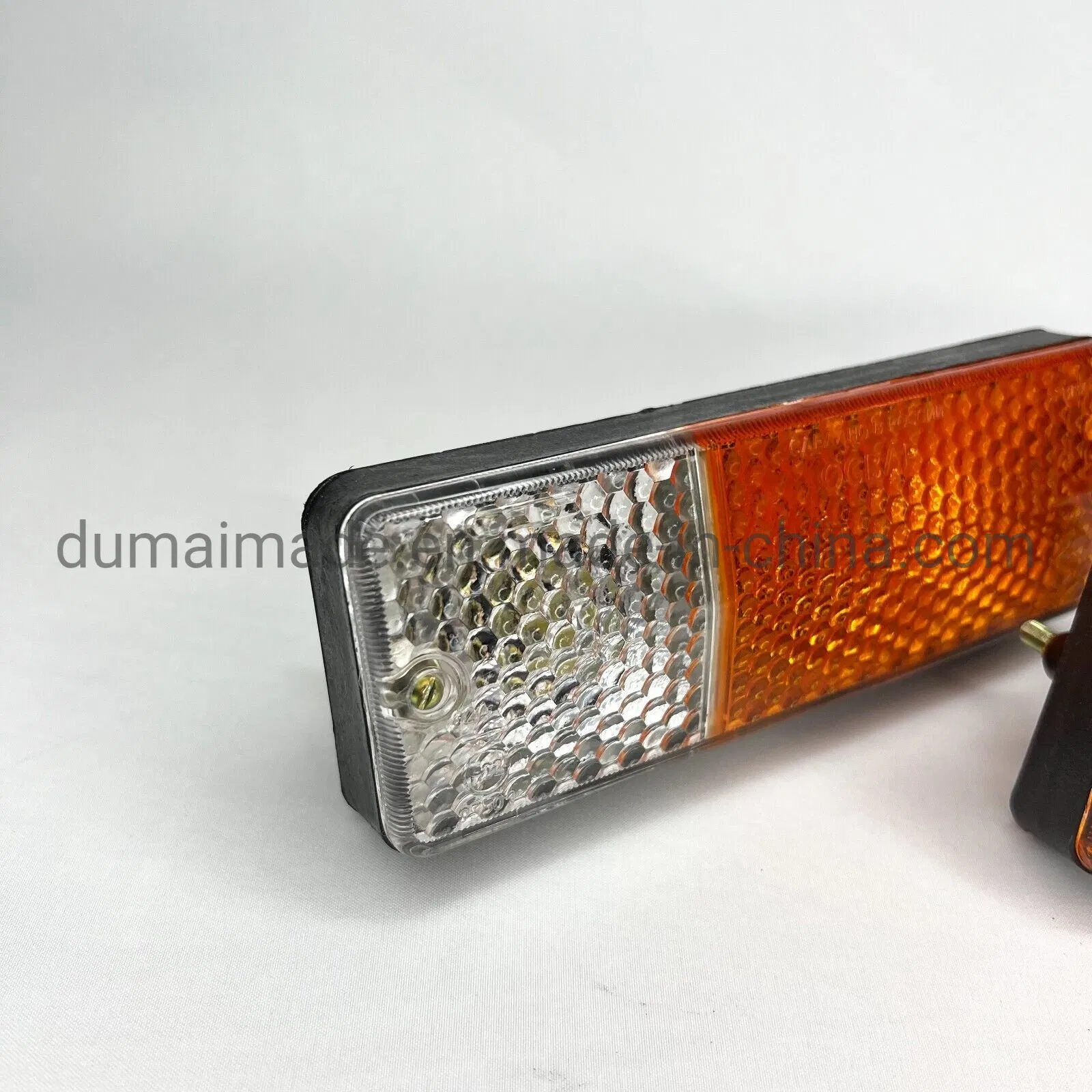 Передние поворотники Lada 2103, 2106, 2121 Niva