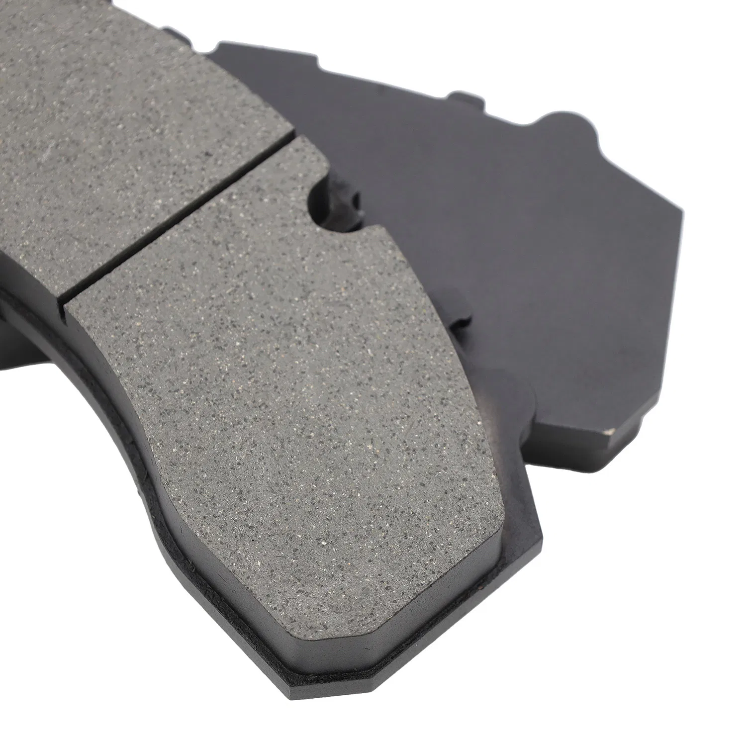 High-Performance Semi-Metallic Brake Pads for Auto Spare Parts