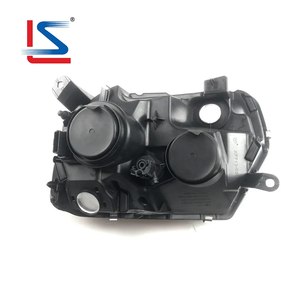 Фара головного света Renault Dacia Duster 2013-2017