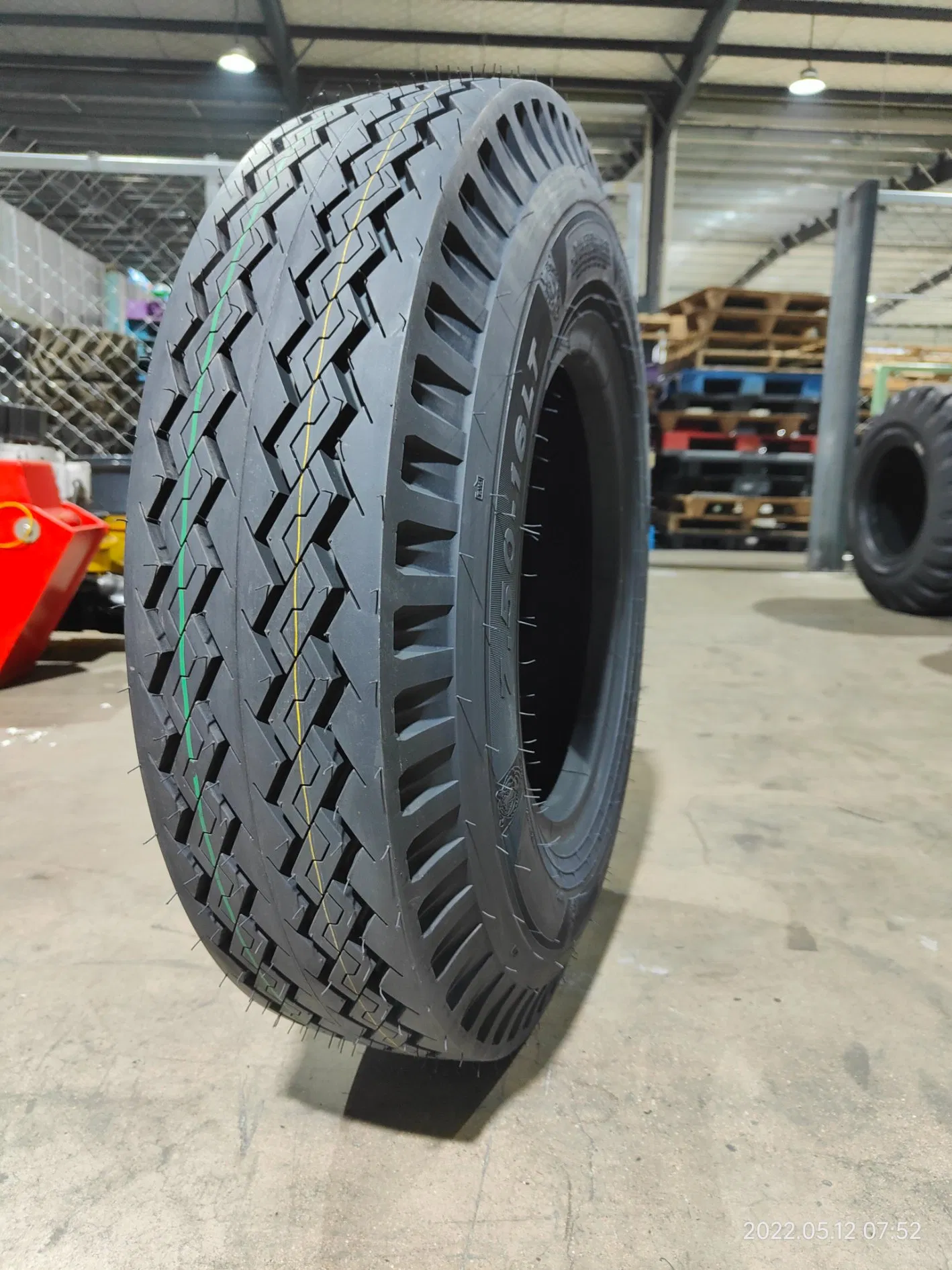 China Wholesale Truck Tyre TBB with DOT 14pr 16pr 6.50-15 6.50-16 7.00-15 7.00-16 7.00-20 7.50-15 7.50-16 7.50-20 8.25-16