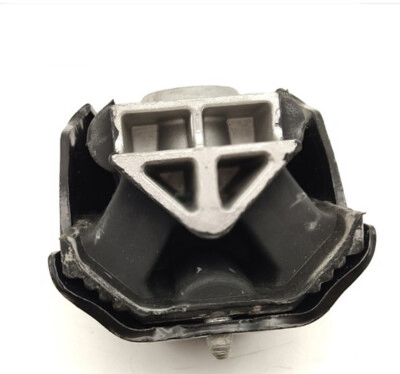 Опора двигателя Mercedes Sprinter 9062411613