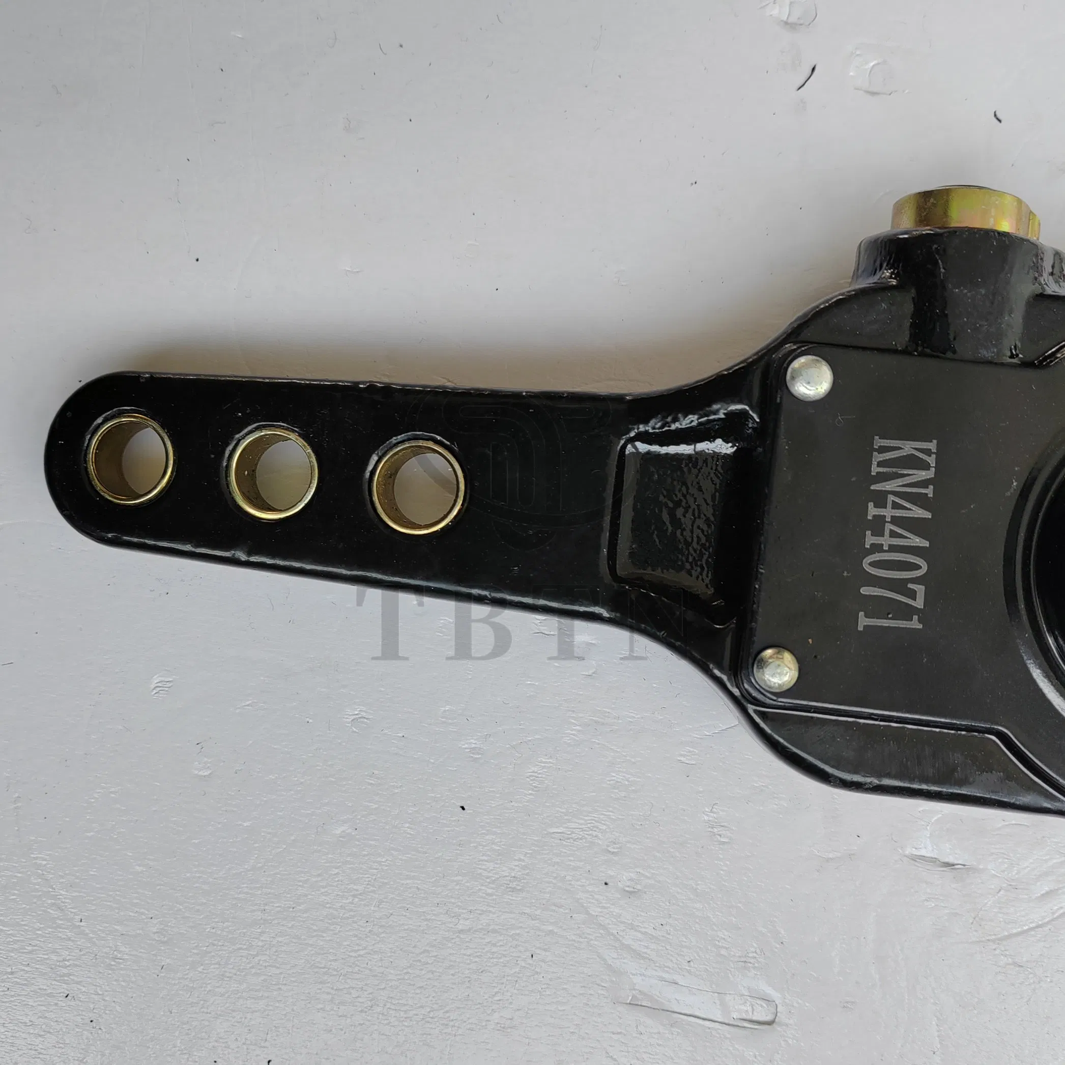 Ручной регулятор зазора 3-отв. 28 зуб. для прицепа York Fuwa