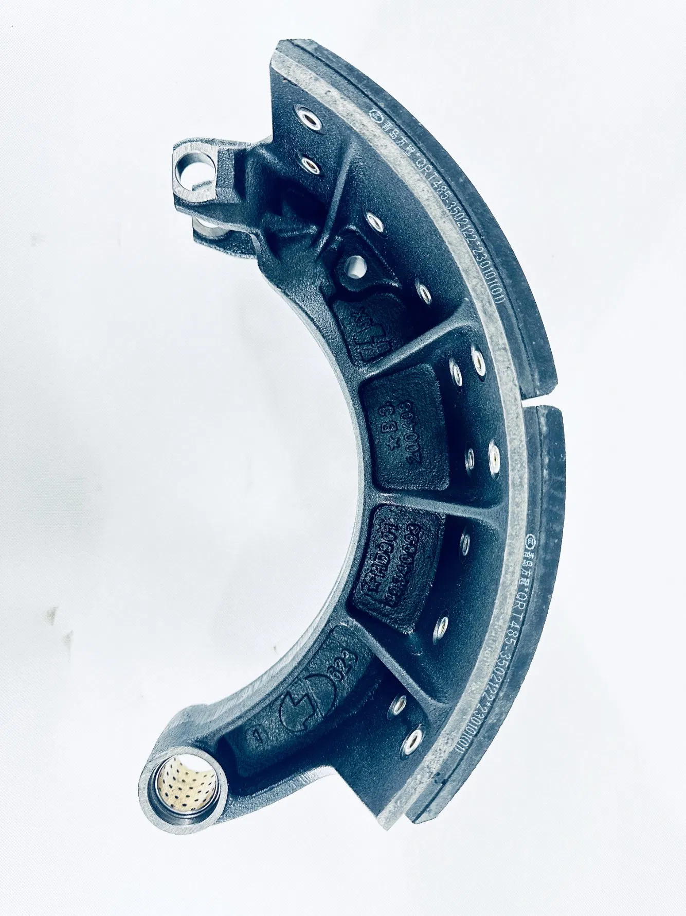 Factory OEM Supplier Brake Shoes for Mercedes Benz Truck Spare Parts Axle Parts 220 Width for Sale
