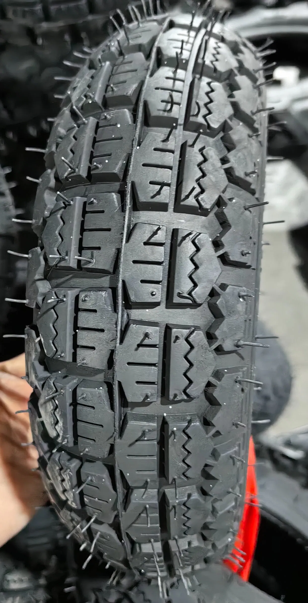 Колесо 3.50/4.10 для садовой тачки