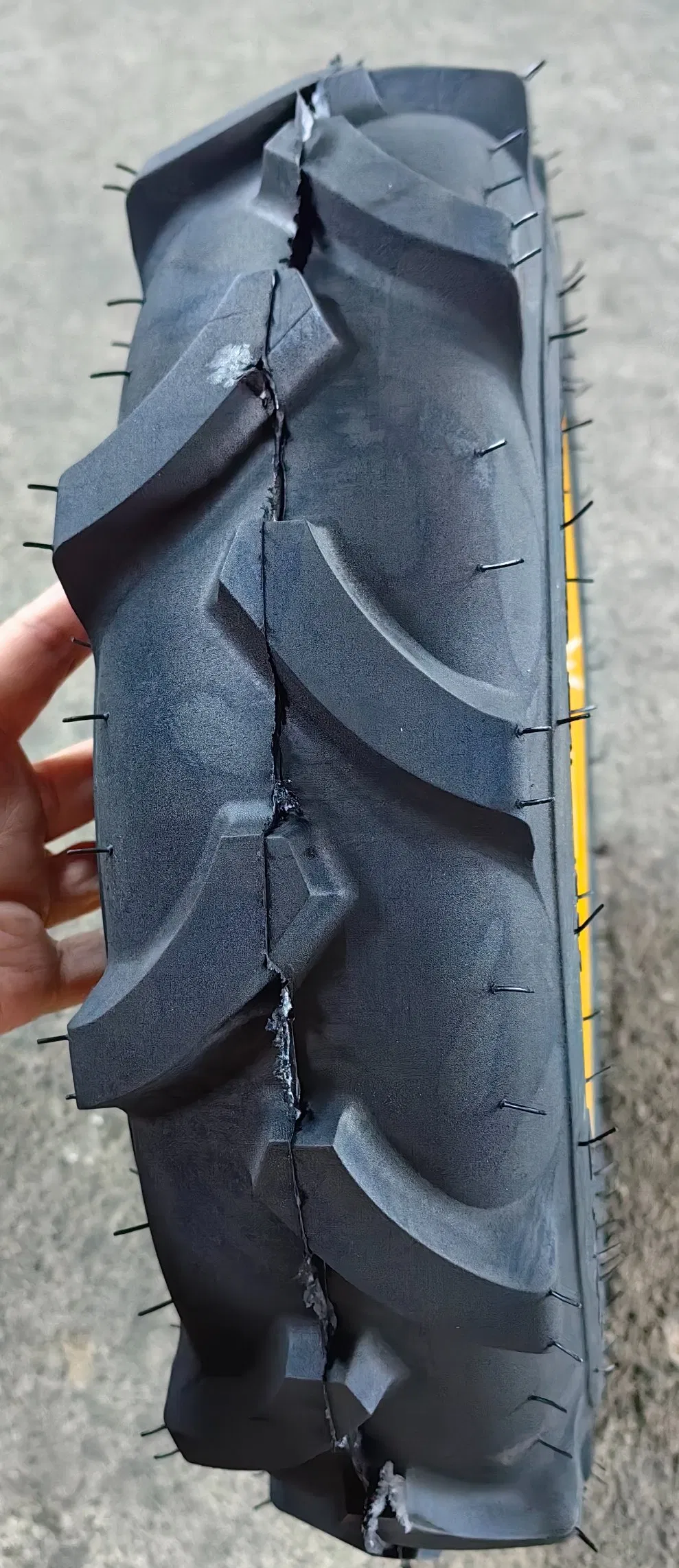 Колеса 4.00-10 с шинами для мотоблока