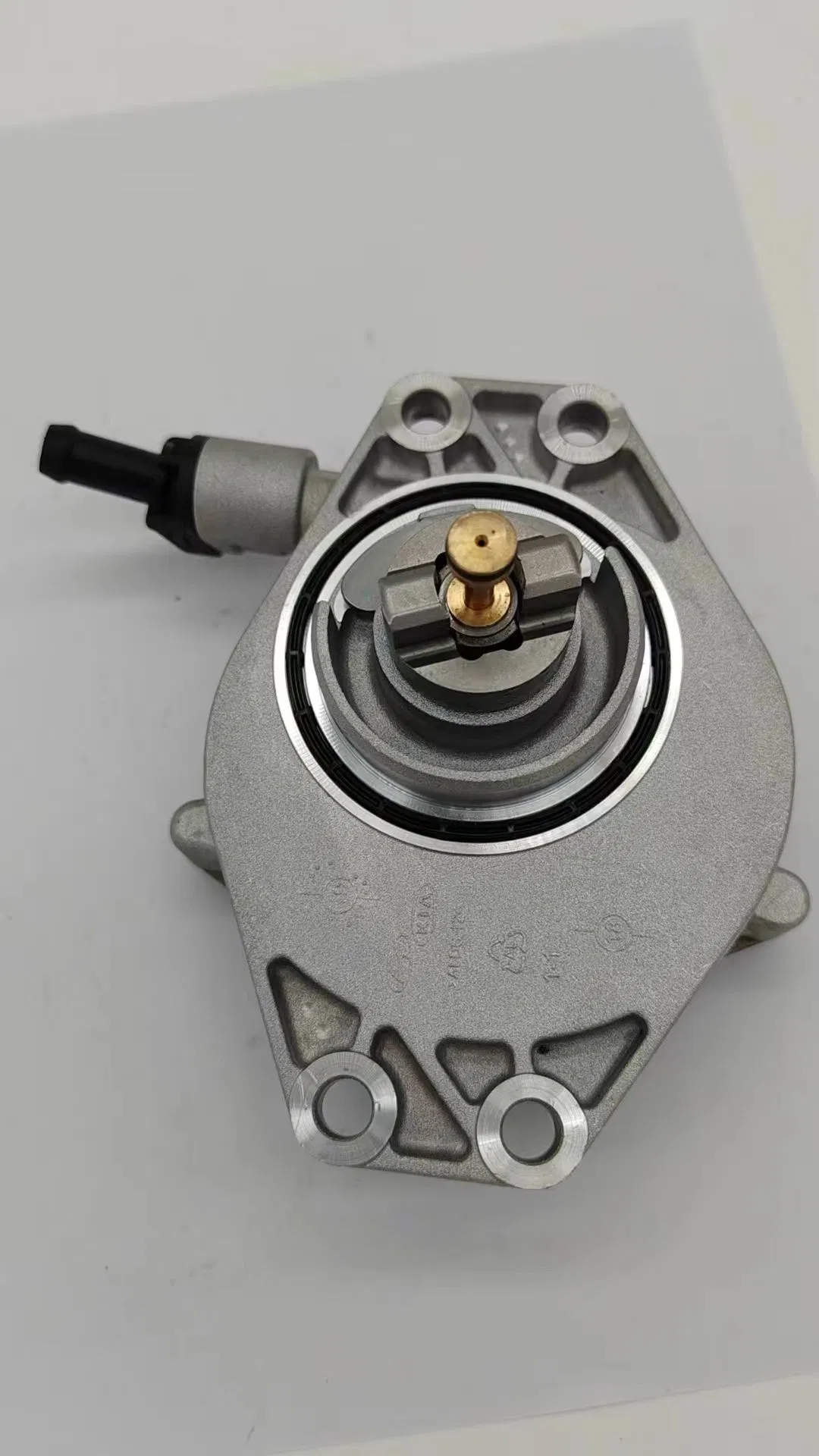 Клапан рециркуляции выхлопных газов Hyundai Sonata 28810-2M830