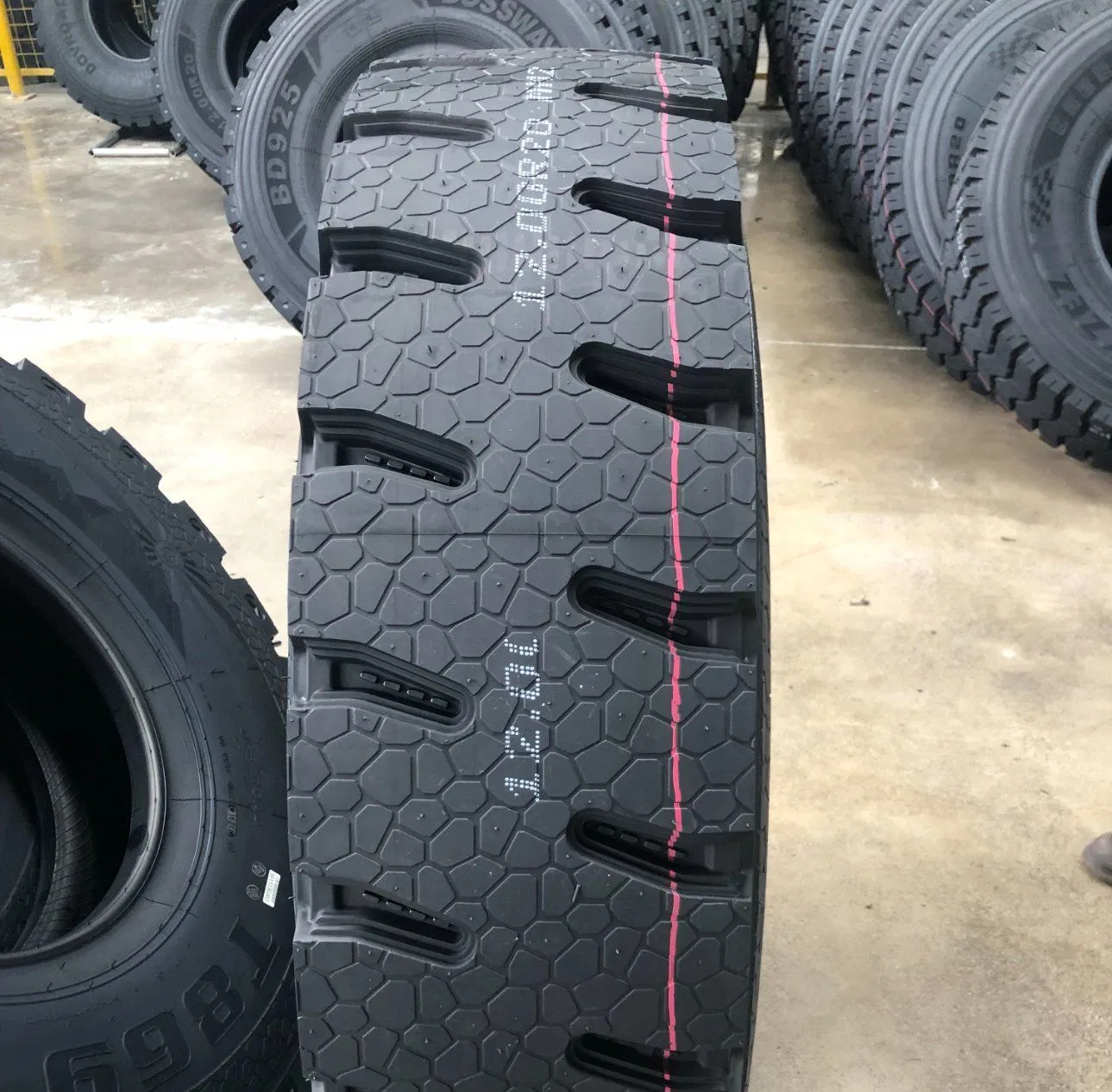 Truck Tyre 12.00r20 20pr Tyre Prices Truck Tire Tires From China Tyre 315 80r22.5 Chinese Truck Tyre with Competitive Price Tyre 12.00r20 Price Tires for Sale