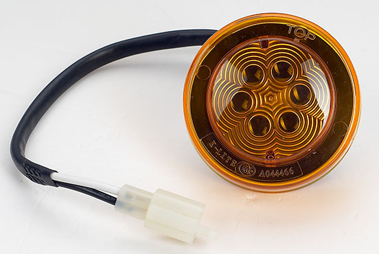 Боковой габаритный светодиодный фонарь LB902 для грузовиков