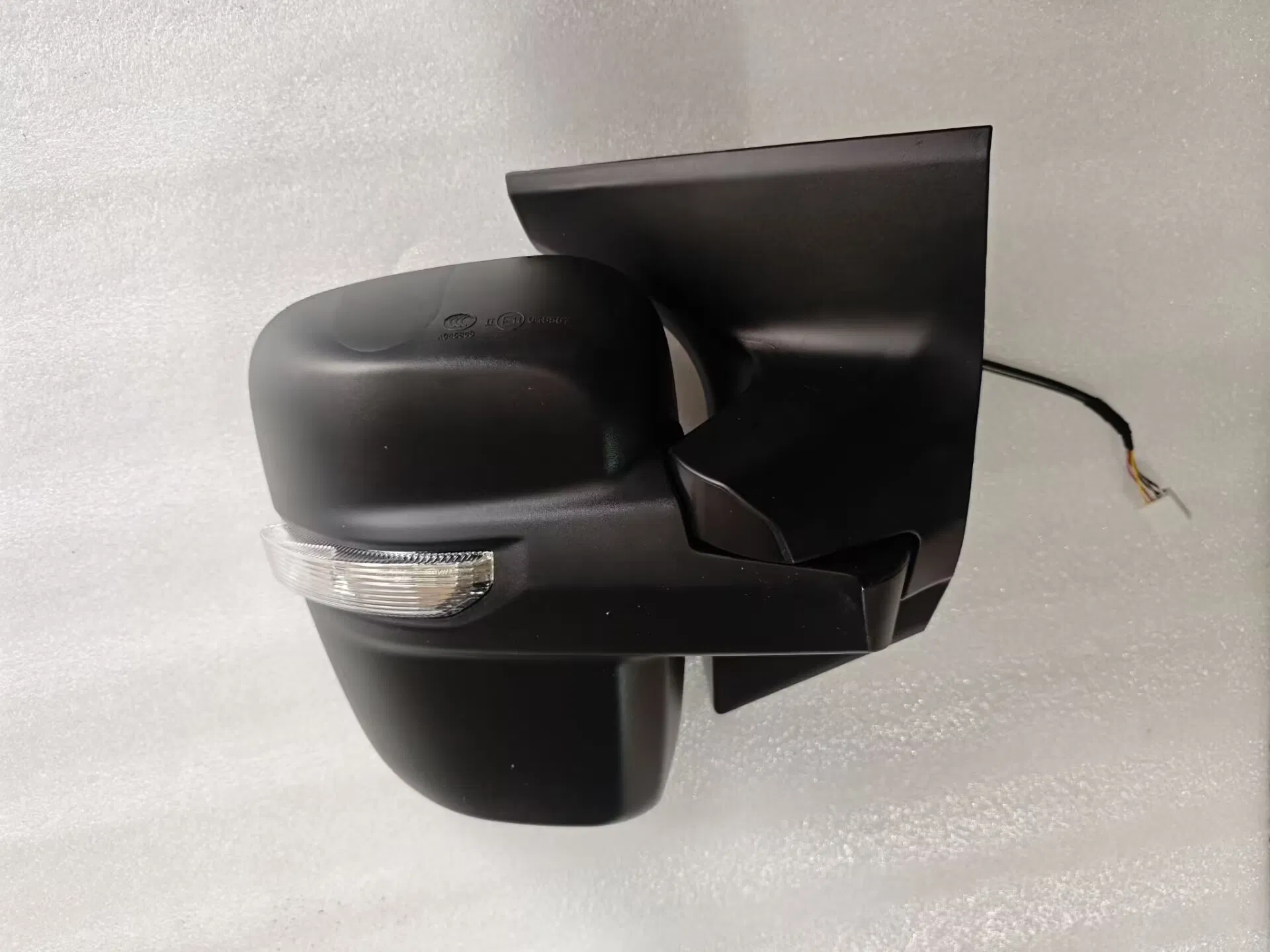 Original Car Rearview Mirror with Electric Heat for Maxus V90 Accessories C00111757