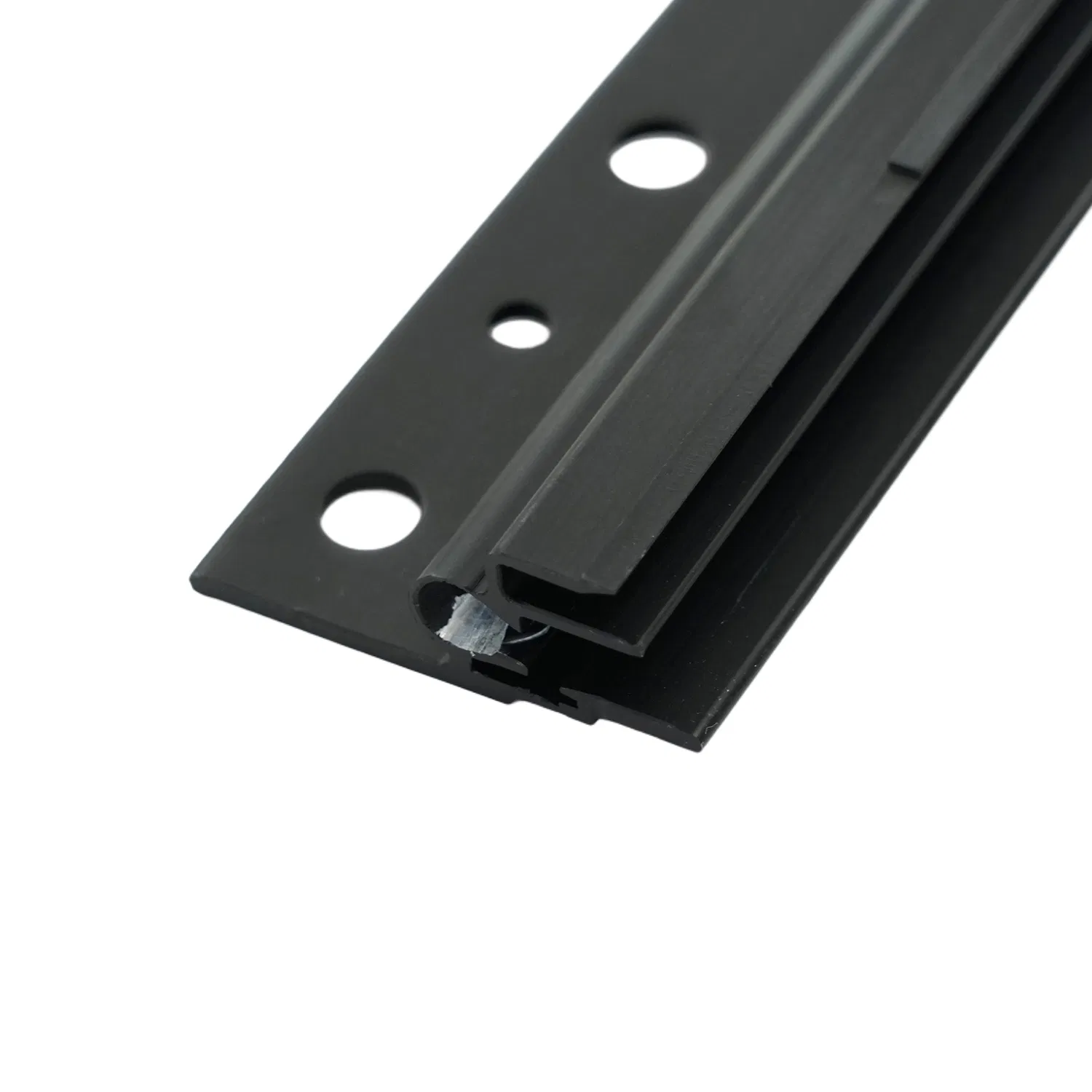 Extruded Aluminum Rails for Reliable Automotive Sunroof Functionality