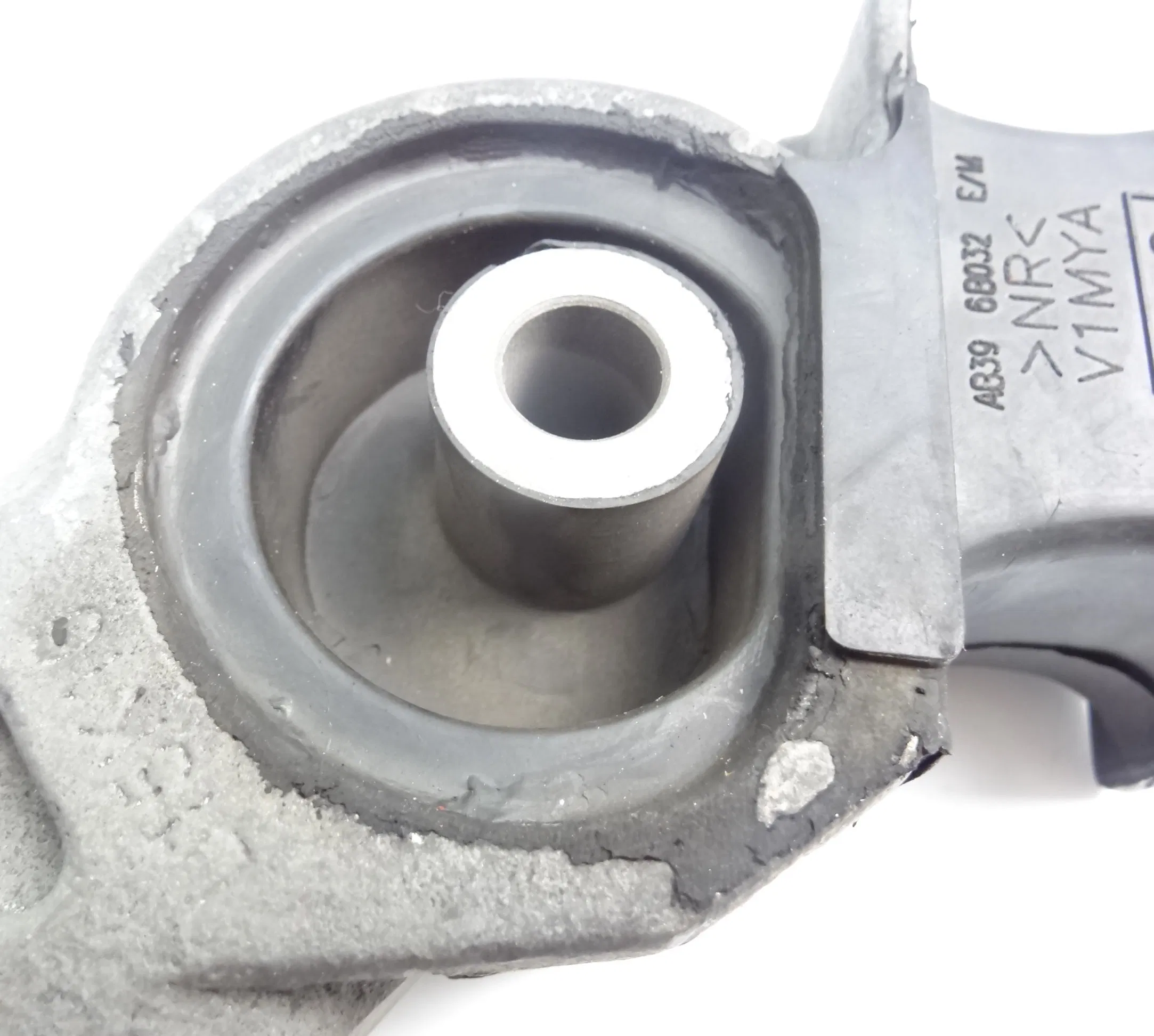 Опора двигателя для Ford Ranger 2012 AB39-6B032