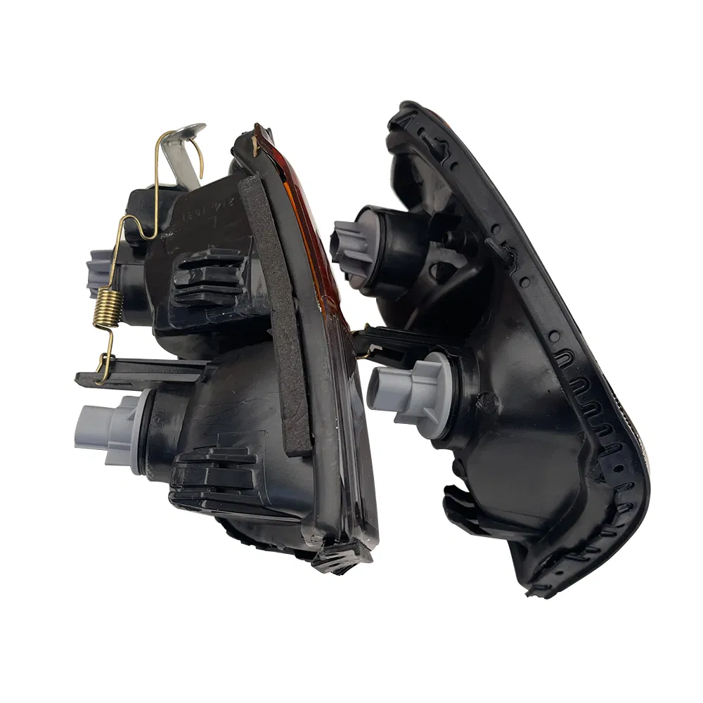 Передние указатели поворота для Mitsubishi Pajero 1991-1998