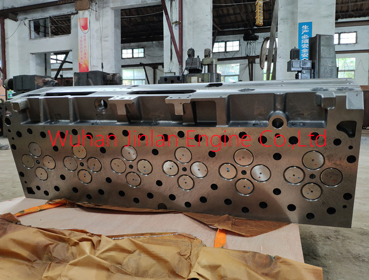 Головка блока цилиндров X15 с двумя распредвалами