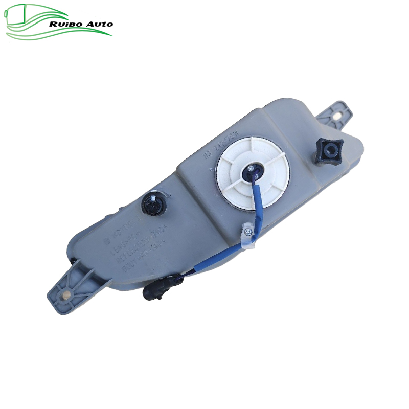 Противотуманные фары Foton Auv Bus левая и правая 1U12837100001/02