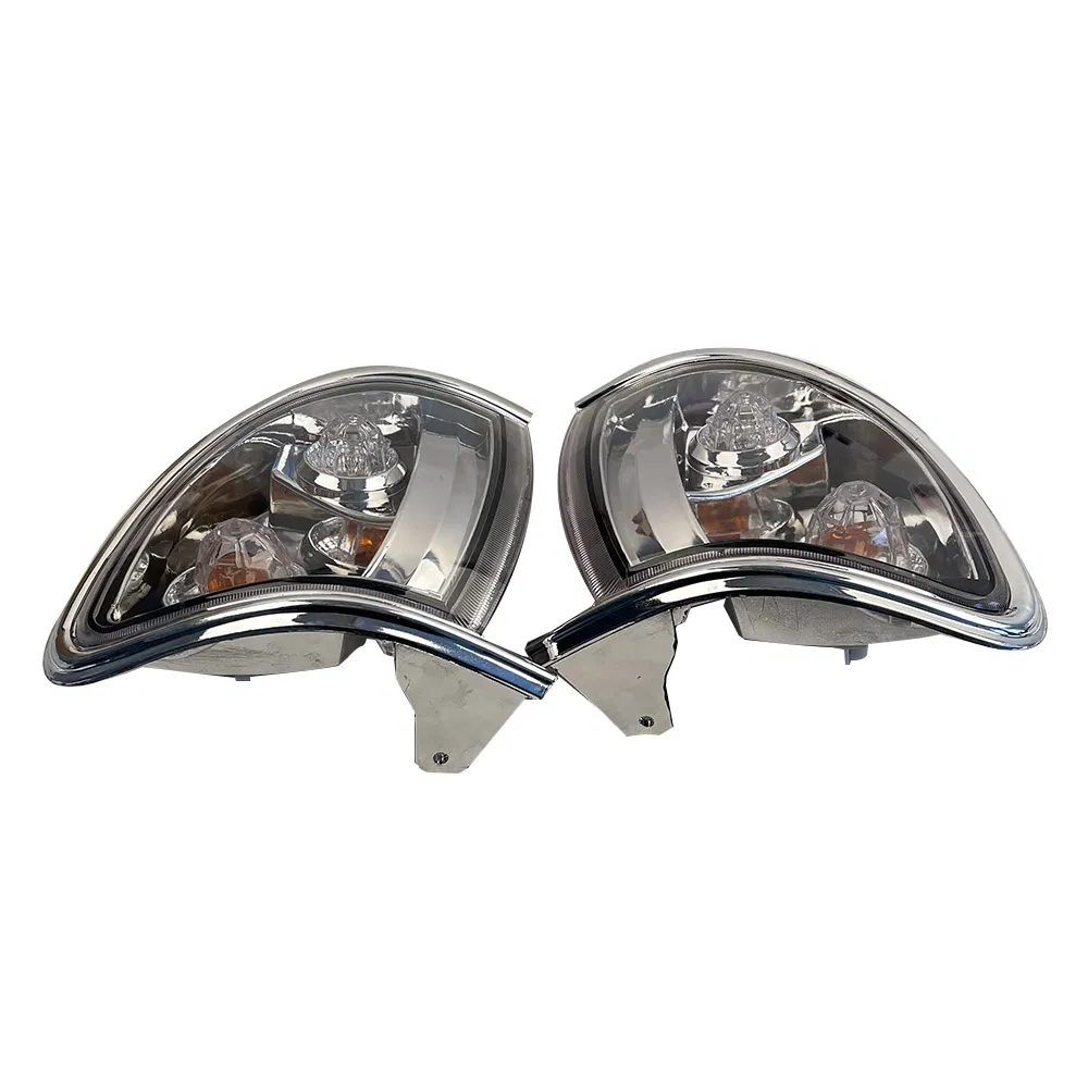 Передний поворотник для Nissan Terrano R50 1995-2002