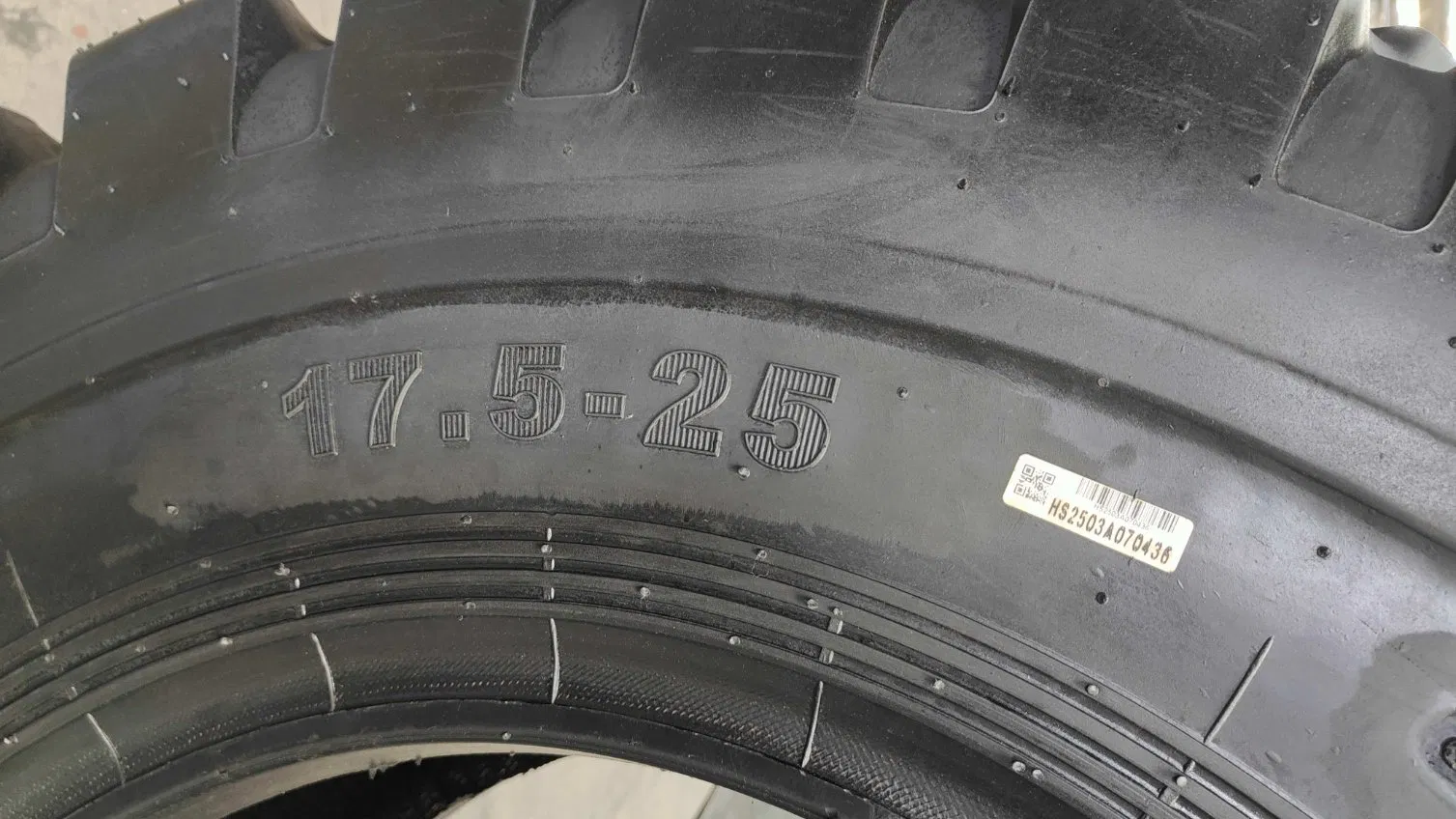 off Road Tyre 23.5-25 for Heavy Industrial Machine High performance