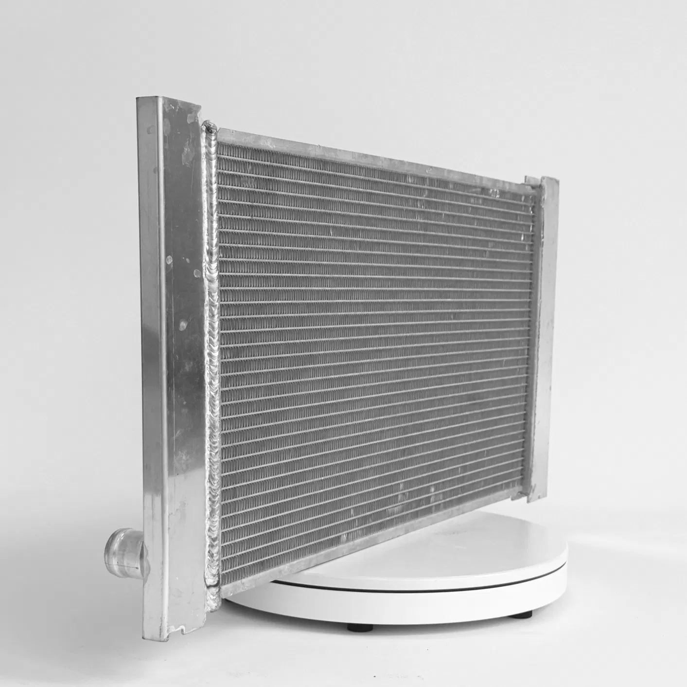 Радиатор алюминиевый для Mini Cooper (2007-2016)