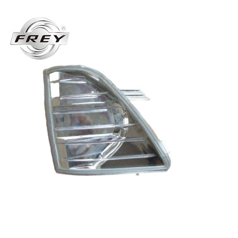 Угловой габаритный фонарь желтый для Mercedes Sprinter 901-904